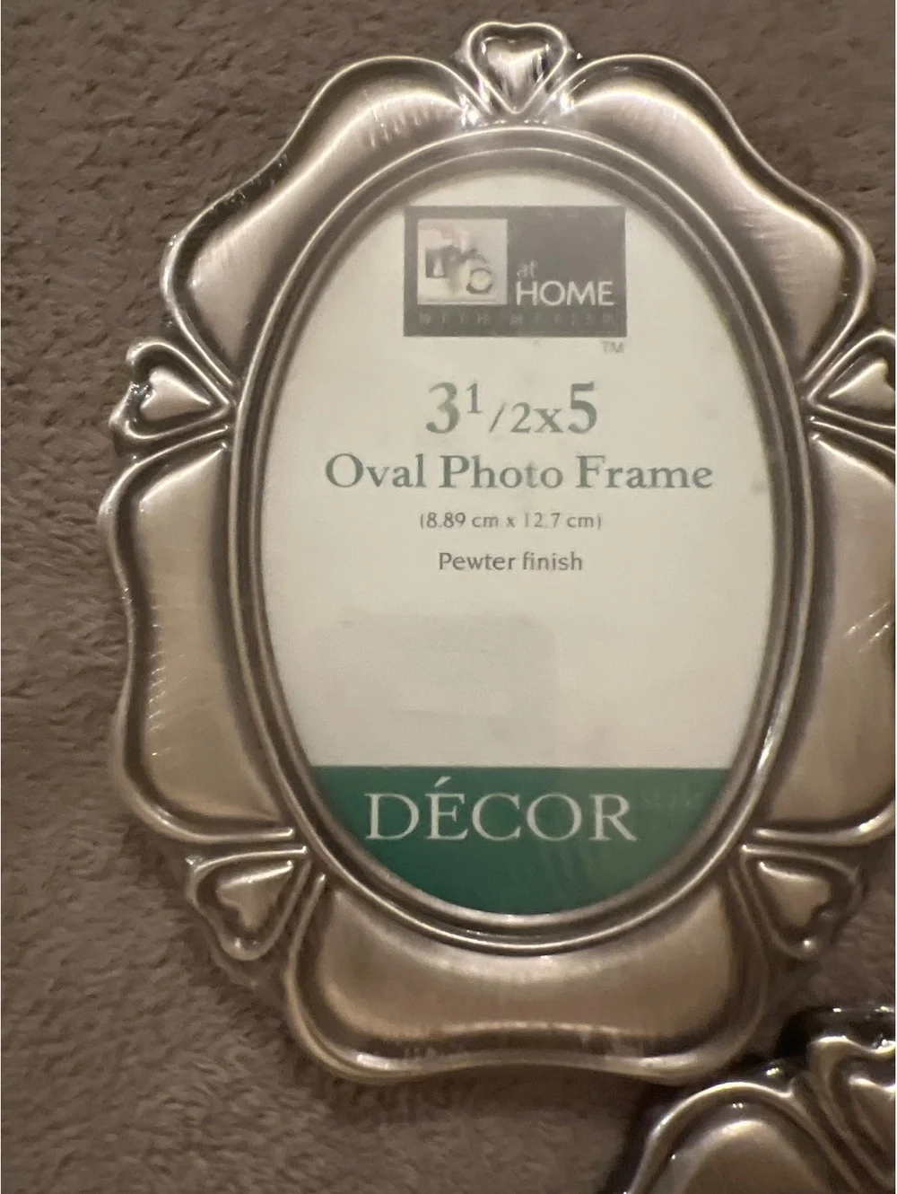 Set of 4 Pewter Finish Oval Photo Frames - 3.5x5 and 4x6 Sizes